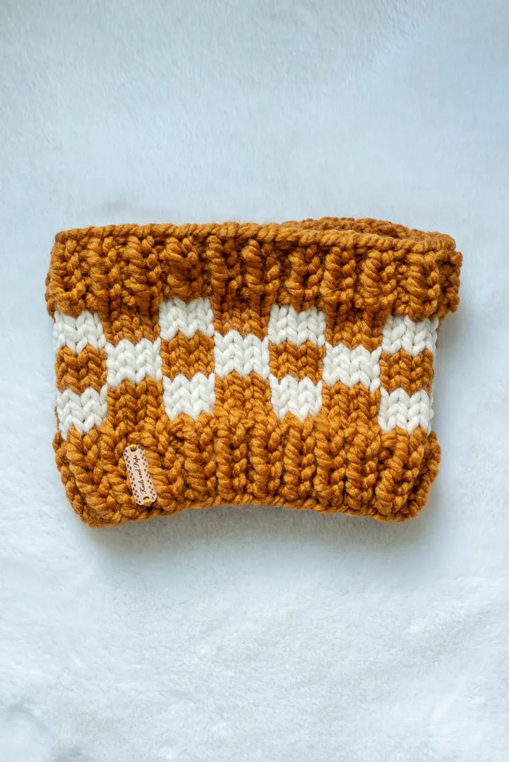 Checkered Pet Cowl