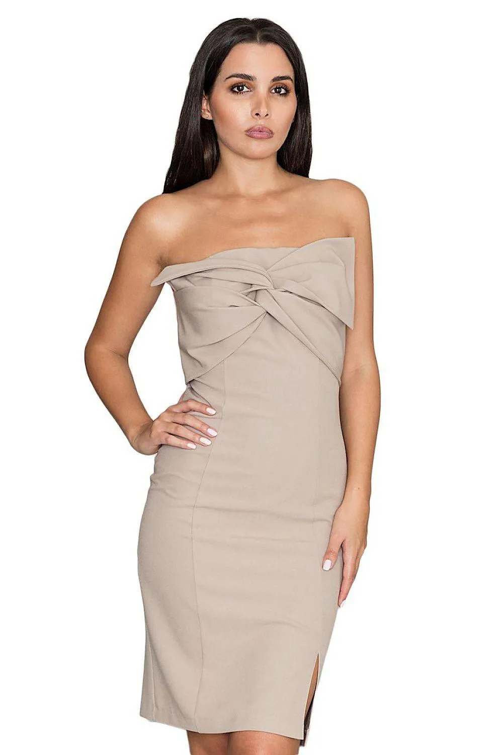 Chic Bow-Detail Evening Gown