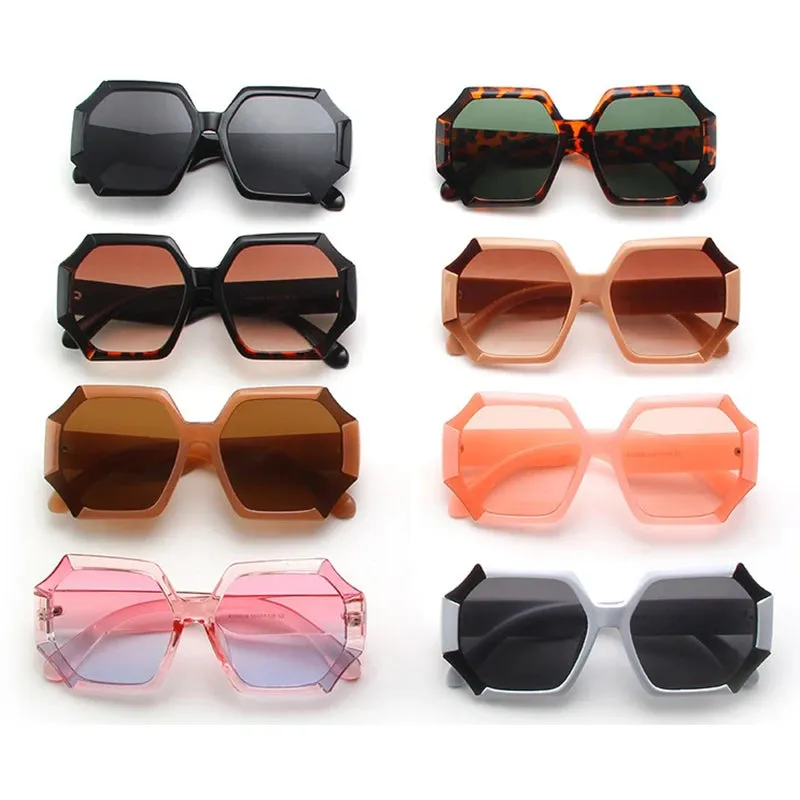 Chic Polygonal Square Sunglasses with Gradient Lenses