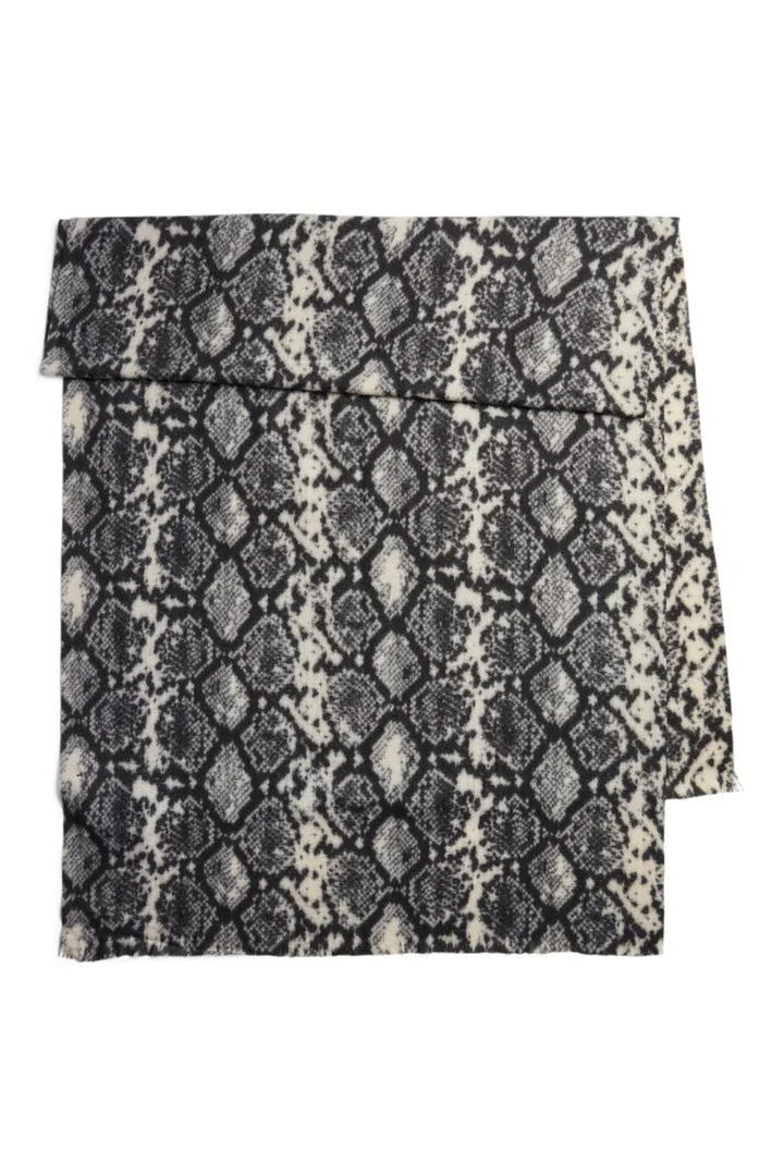 Norna Long Scarf