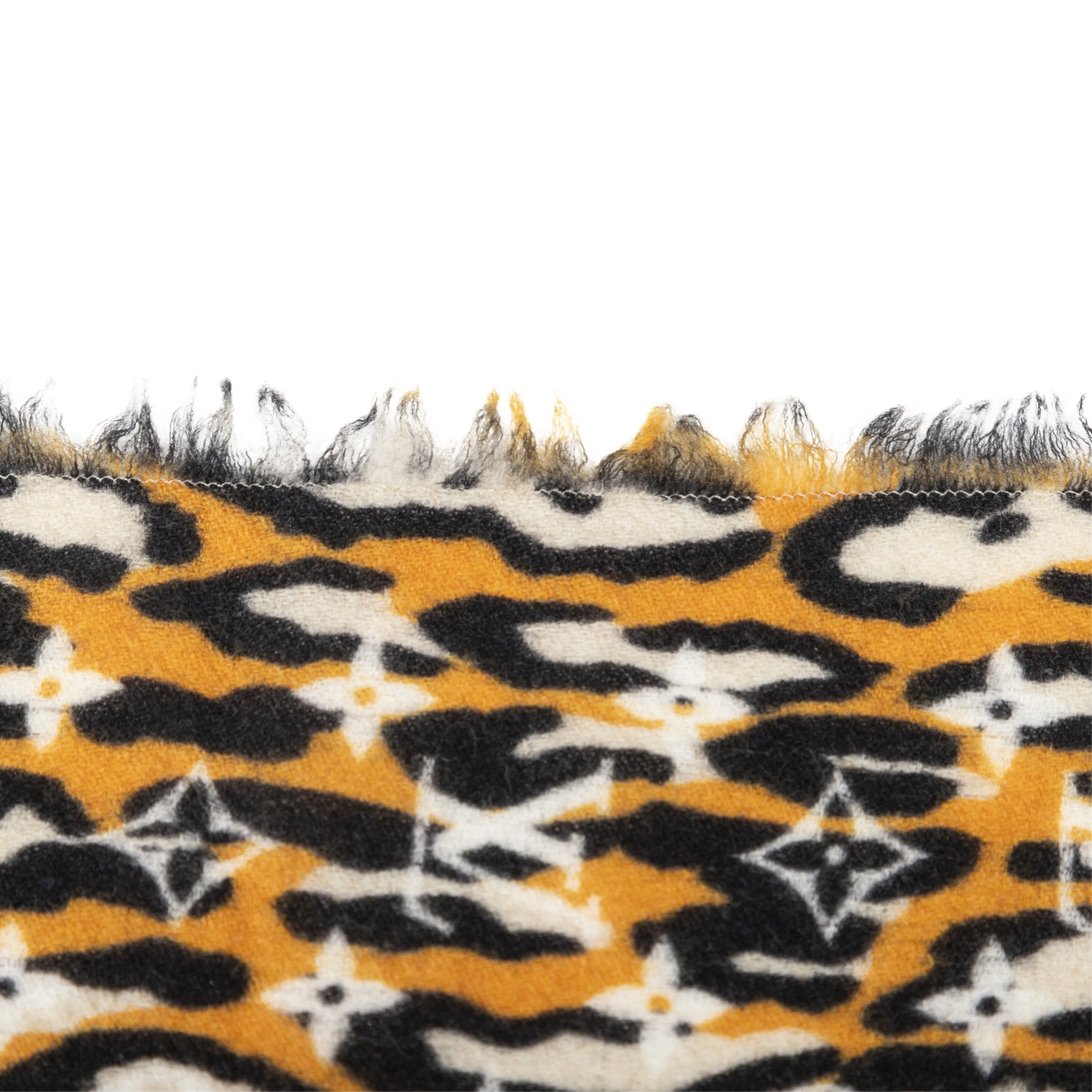 Trendy Inspired Louis Vuitton Louis Vuitton Monogram Jungle Print Scarf
