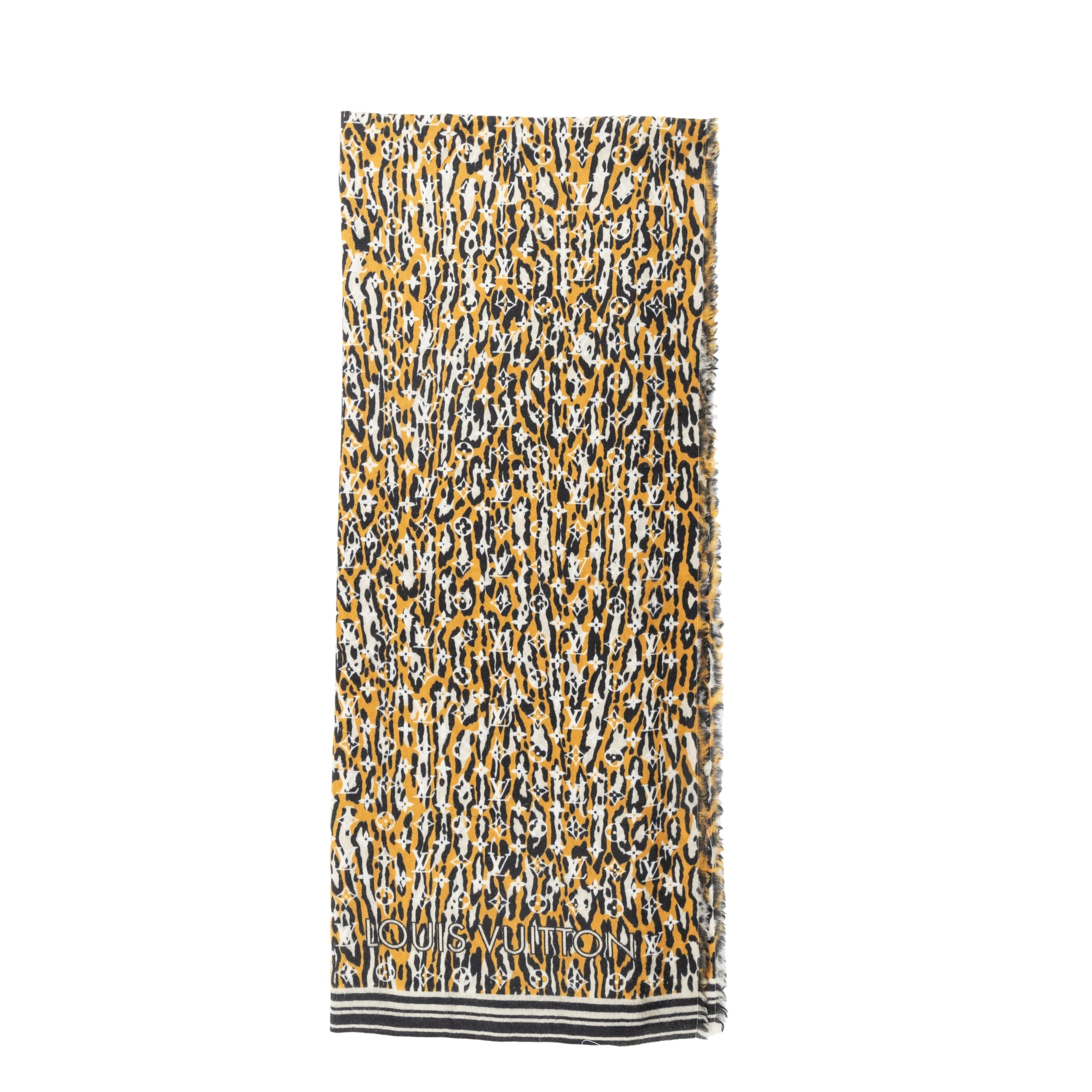 Trendy Inspired Louis Vuitton Louis Vuitton Monogram Jungle Print Scarf