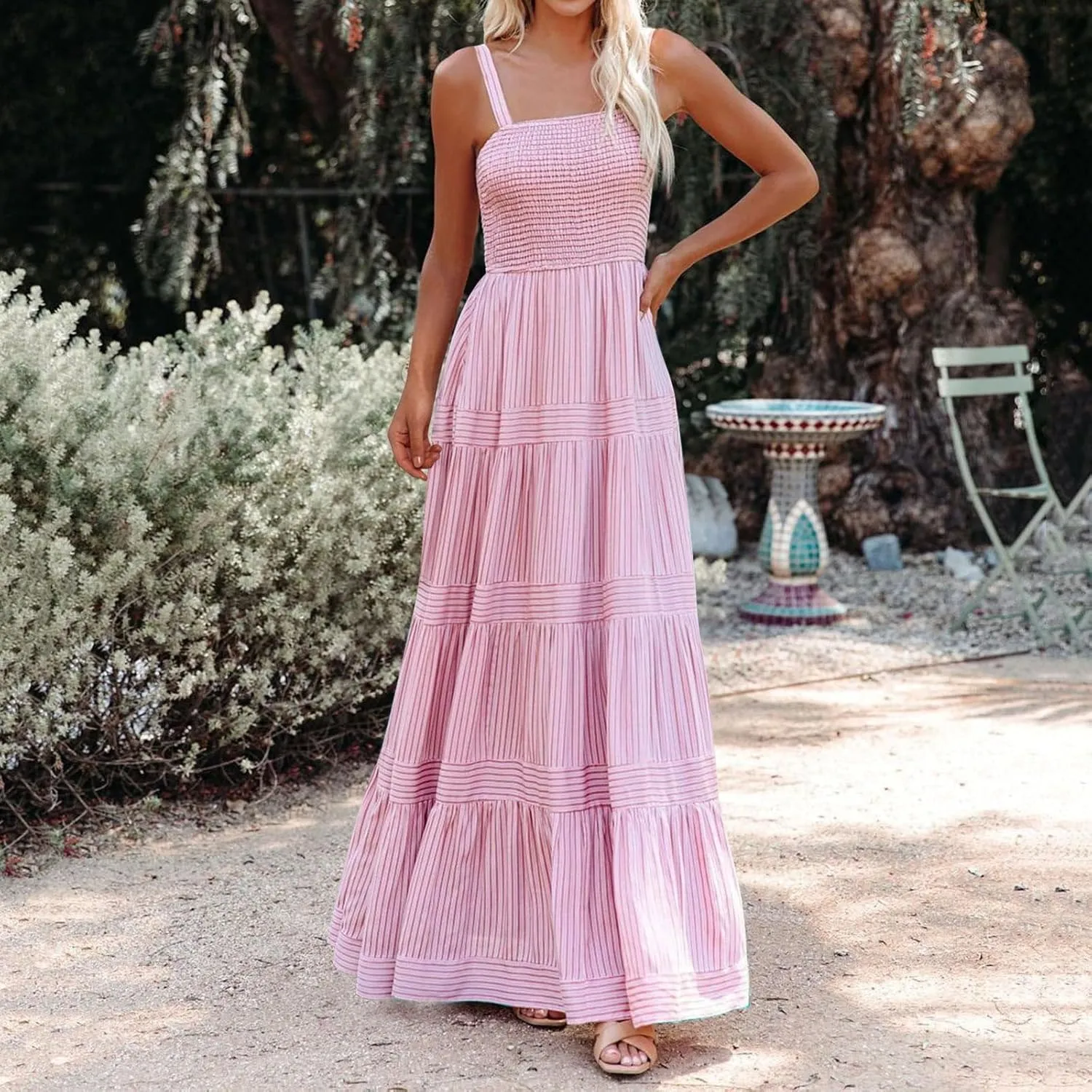 Women Striped Dresses Trendy Sleeveless Maxi Dress Swing Aline Midi Dress Backless Smocked Strap Boho Flowy Sundress